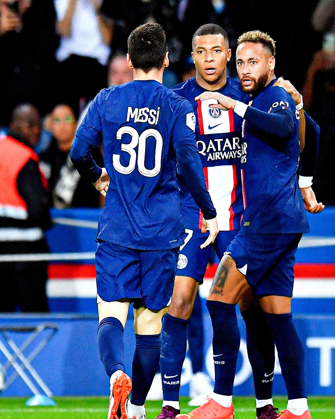 开云体育手机版-巴黎圣日耳曼巨星伤愈复出即破门，全场球迷沸腾，电话地方免费.的简单介绍-开云体育手机版