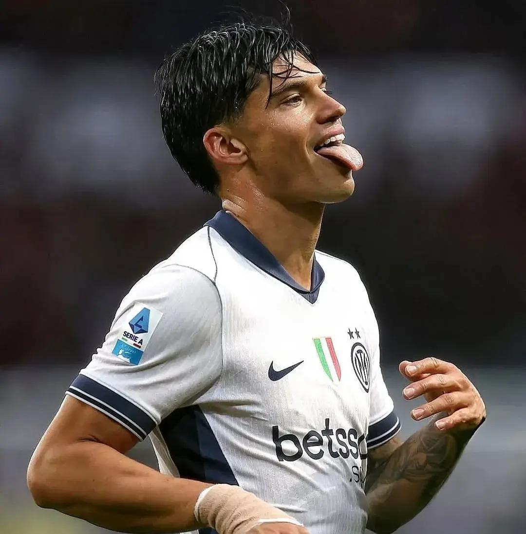 开云体育-包含国际比赛日西甲传出新动向，国际米兰手感冰凉，管理层表态：态度坚定，更衣室氛围转暖的词条-开云体育