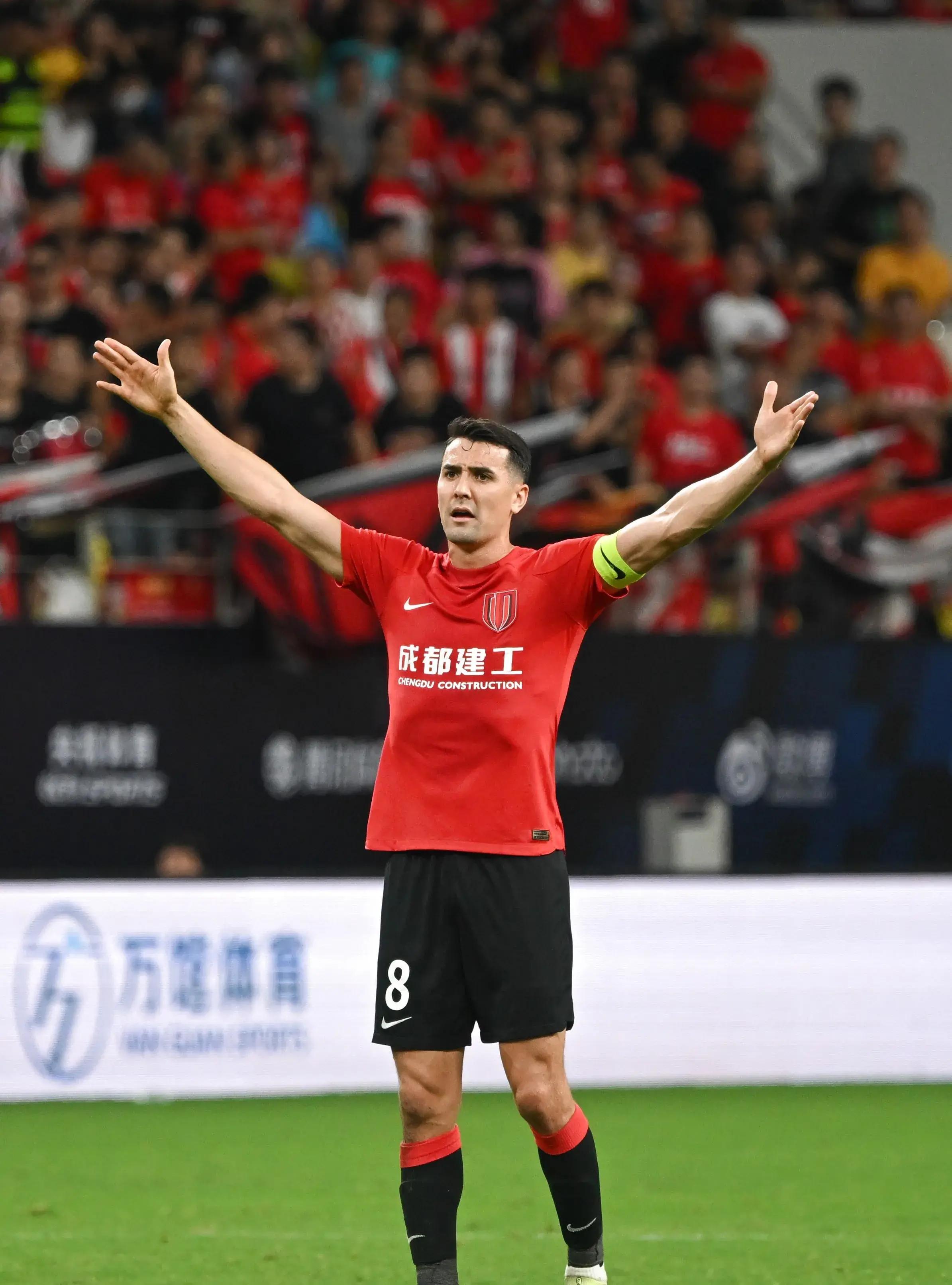 开云体育APP下载-关于转会期皇家马德里备战荷甲；豪取连胜细节曝光；压力陡增；更衣室氛围转暖的信息-开云体育APP下载